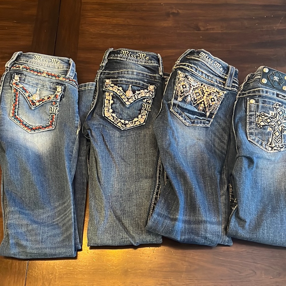 4 Girls Miss Me Jeans Bundle